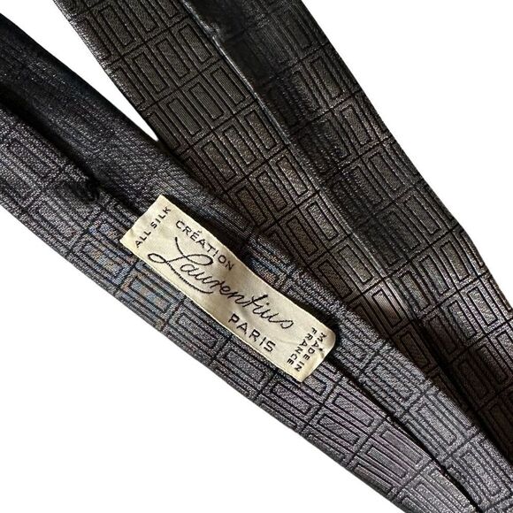 Vintage Laurentius Silver Grey and Black Ombré Geometric Pattern Silk Neck Tie - Picture 11 of 11